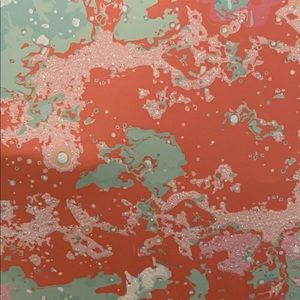 Meet your Posher, Izzi